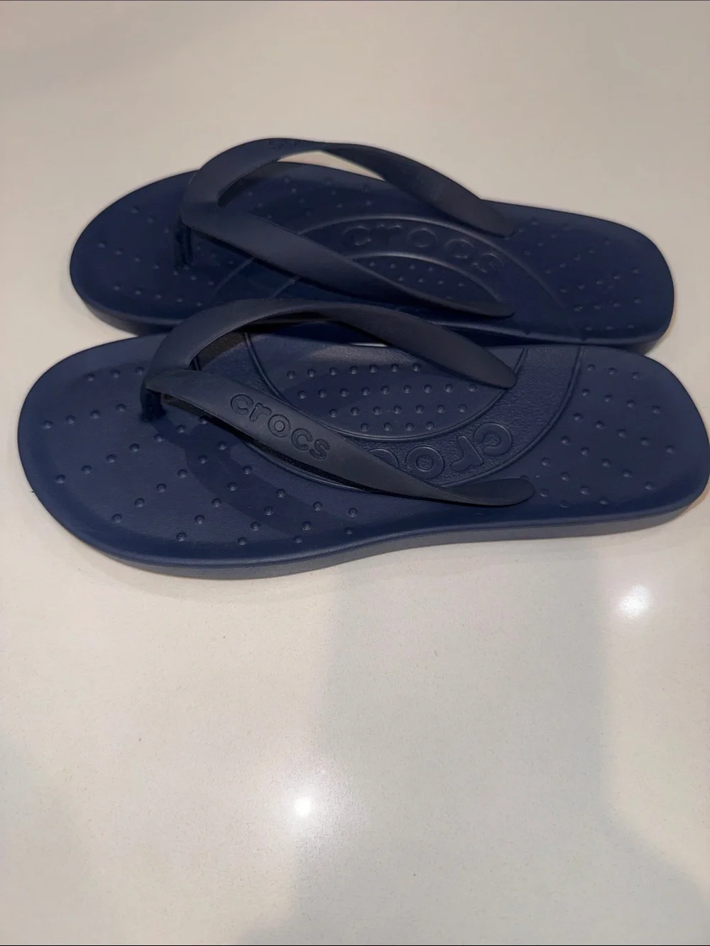 CROCS Unisex Dark Navy Blue Flip-Flop Sandals Men Size 3 Women Size 5